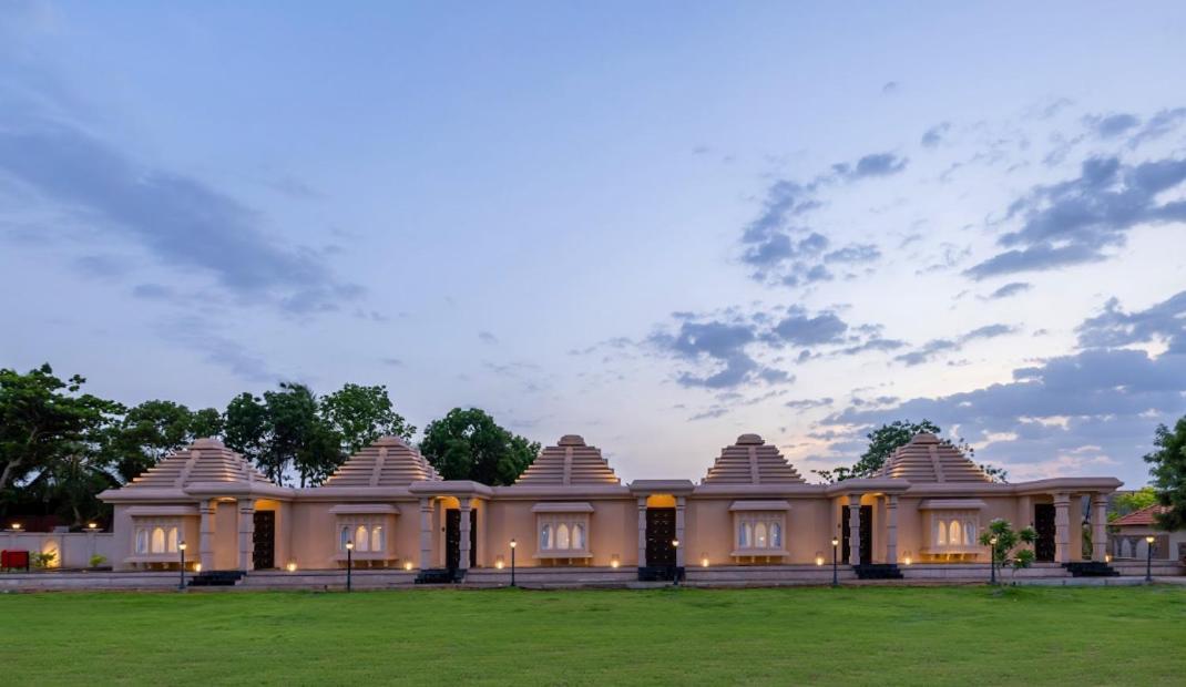 Vijayshree Resort, Hampi Exterior photo